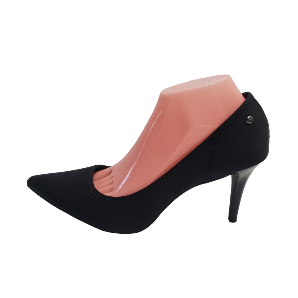 Simply Vera Vera Wang Black Heels *these fit like size 9, they will not fit 10*